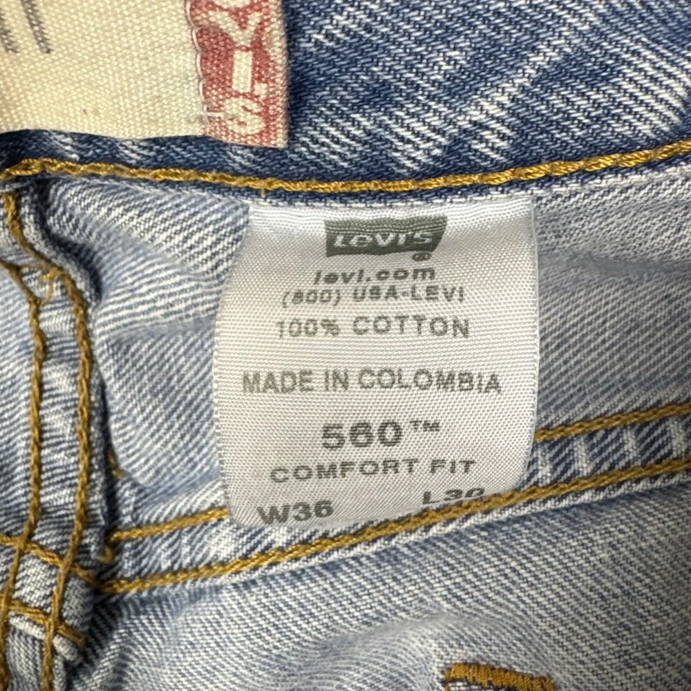 Levis 560 Jeans Mens 36x30 Blue Light Wash Comfort Fit Loose Tapered Denim 0404